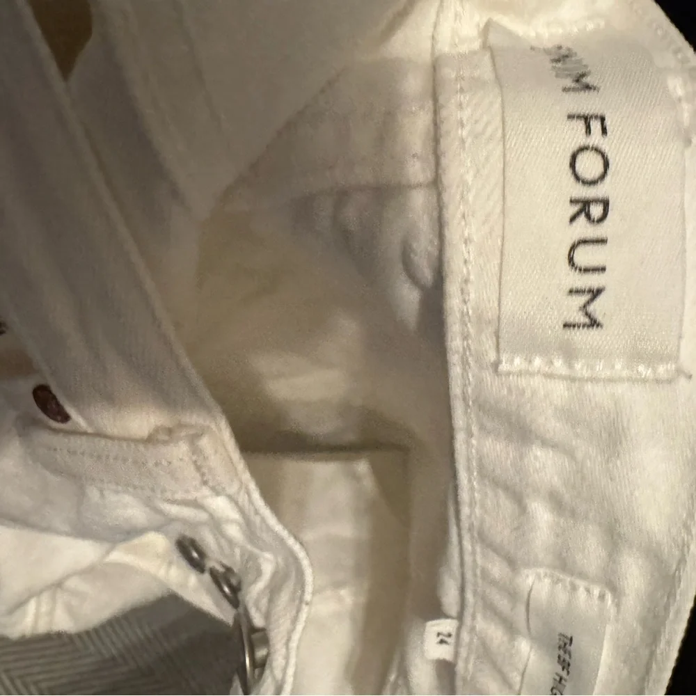 Denim Forum by Aritzia Boyfriend High Rise Loose White Jeans